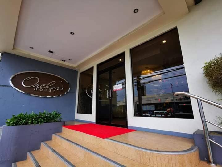 Orchard Hotel Davao Exterior photo